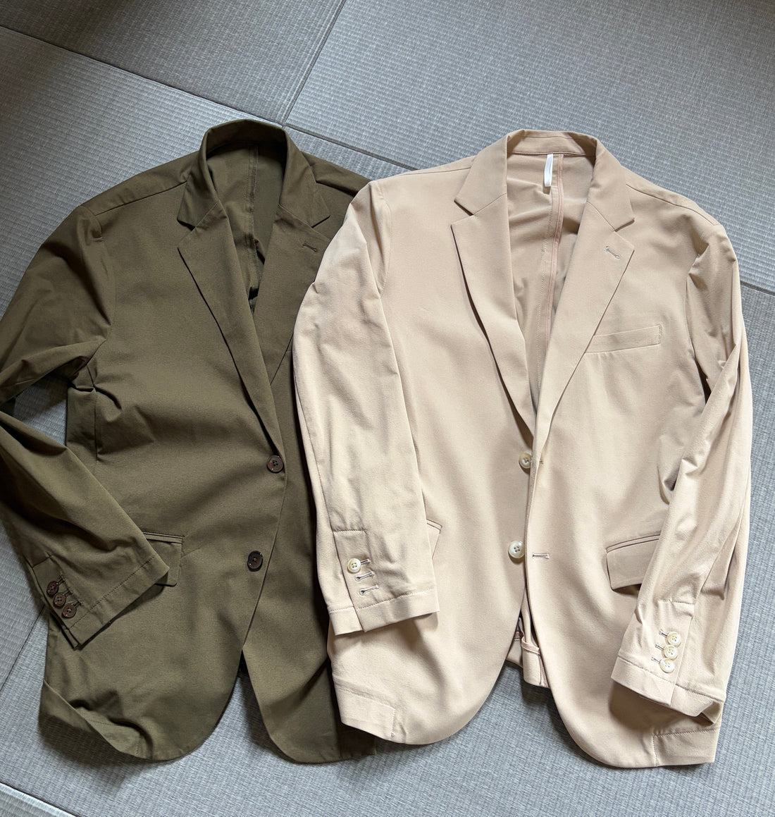 【春夏の出張や休日に】洗えるスーツ BotanicalTech® WABI（春夏）｜新色カーキ＆ベージュで作るストレスゼロの着回し術