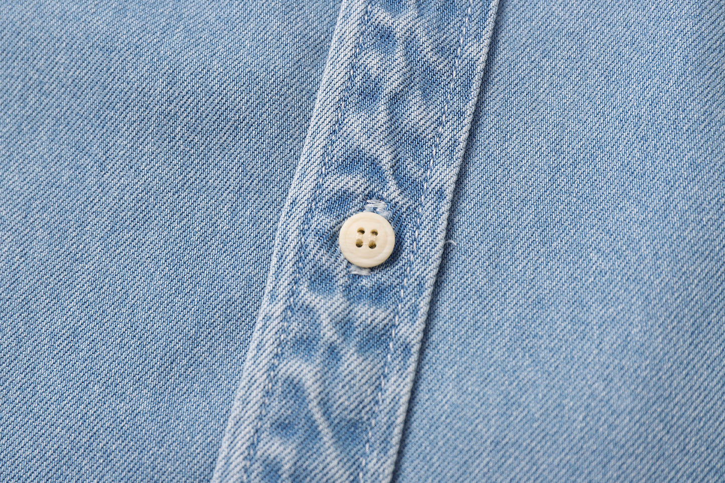 ボタニカルデニムシャツHeavy & Soft FEEL Denim Shirt